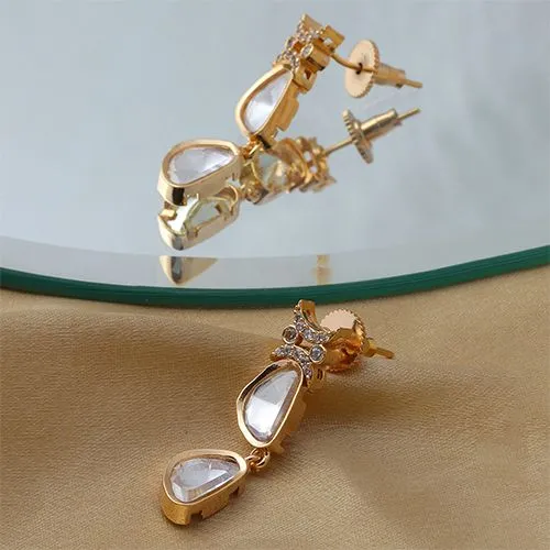 Glamorous Diamond   Gold Dangles