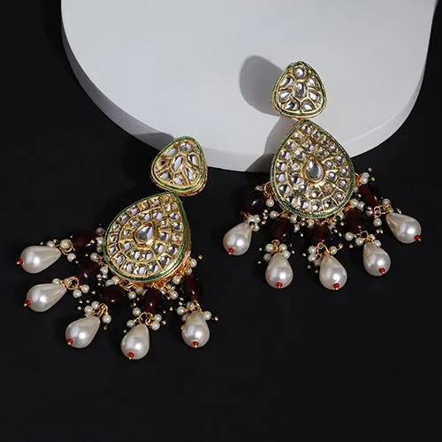 Graceful Kundan Dangle Earrings