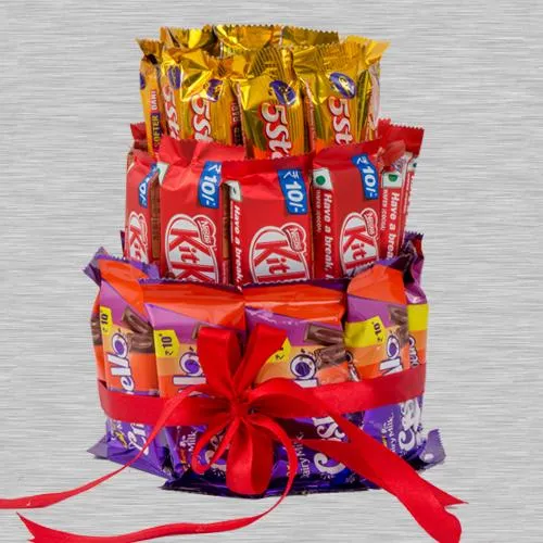 Buy The Rich Box - Chocolate Gift Hamper - Nestle Dessert, 5 Star, Munch, 5  star 3D & Kinder Joy. Chocolate Gift Hamper for Diwali, Birthday, Holi,  Rakhi, New Year, Christmas, Anniversary. Online at desertcartCyprus