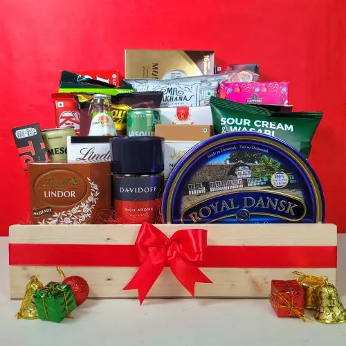 Exotic Christmas Delights Hamper