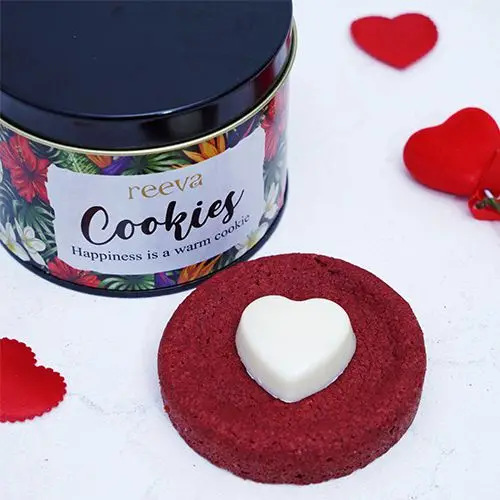 Tantalizing Red Velvet Cookies Treat