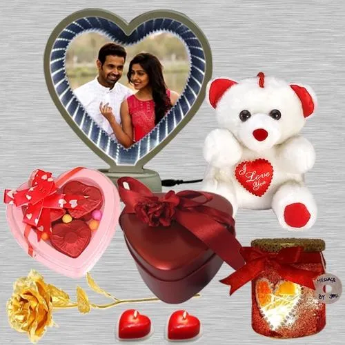 Create Lasting Memories with Valentine's Day Gifts in Chennai | Link  World