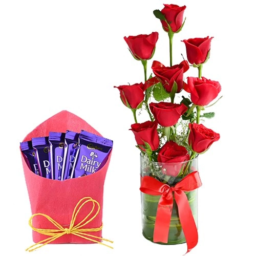 Deliver amazing cadburys chocolate gift tray to Pune Today, Free Shipping -  PuneOnlineFlorists
