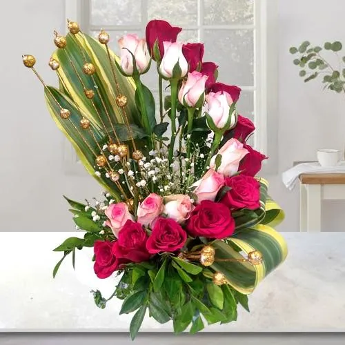 Silky-Smooth Pink N Red Rose Arrangement for Anniversary