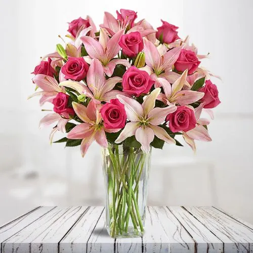 Classy Vase of Pink Lilies n Roses