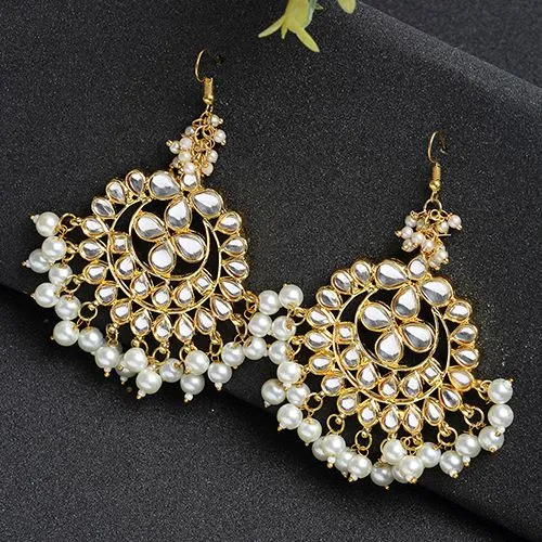 Exquisite Kundan Earrings Elegance