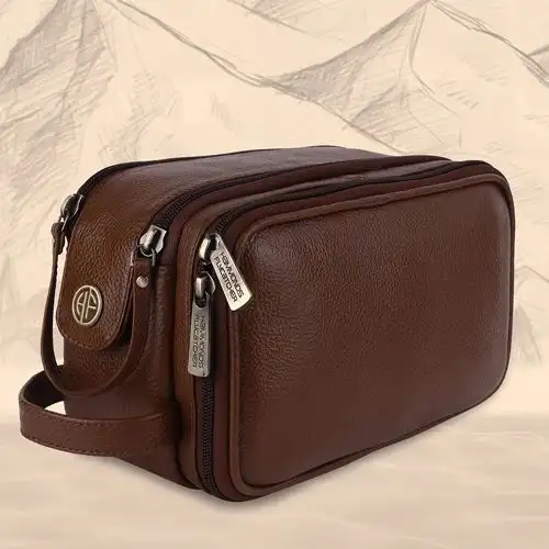 Trendy Leather Toiletry Travel Kit