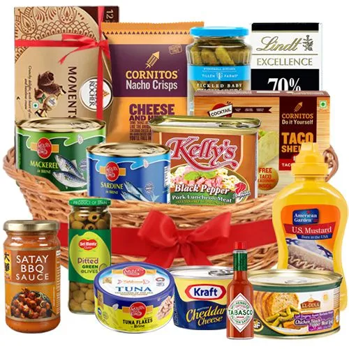 Relishing Frozen Non-Veg Gift Treat Hamper