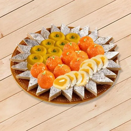 Yummy Sweets Platter 1kg from Bhikaram