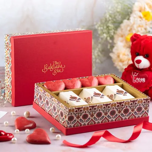 Heartfelt Treats Gift Box